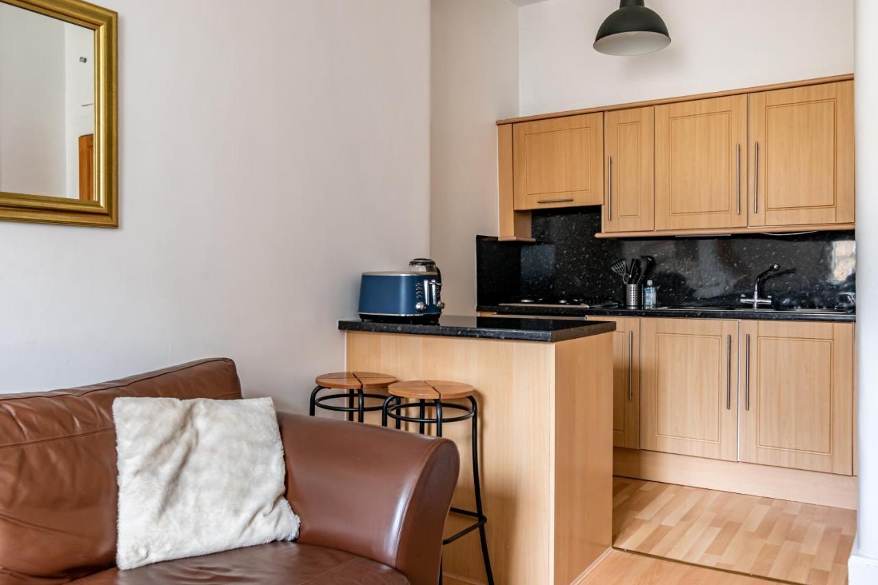 Amazing Apartments - Dalgety St - Near Holyrood Эдинбург Экстерьер фото